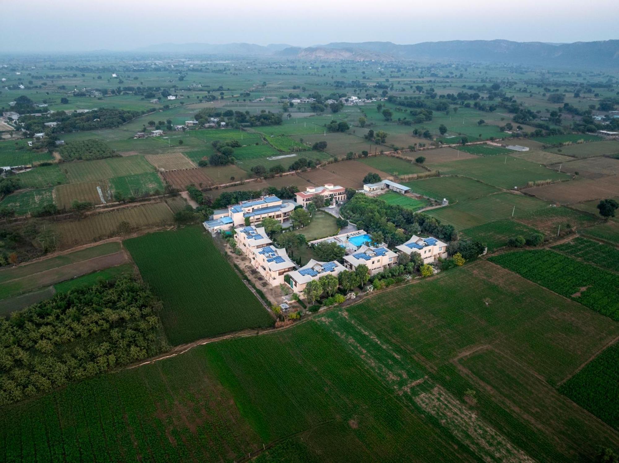 Abhyaran Resort & Spa Ranthambore Савай Мадхопур Екстериор снимка