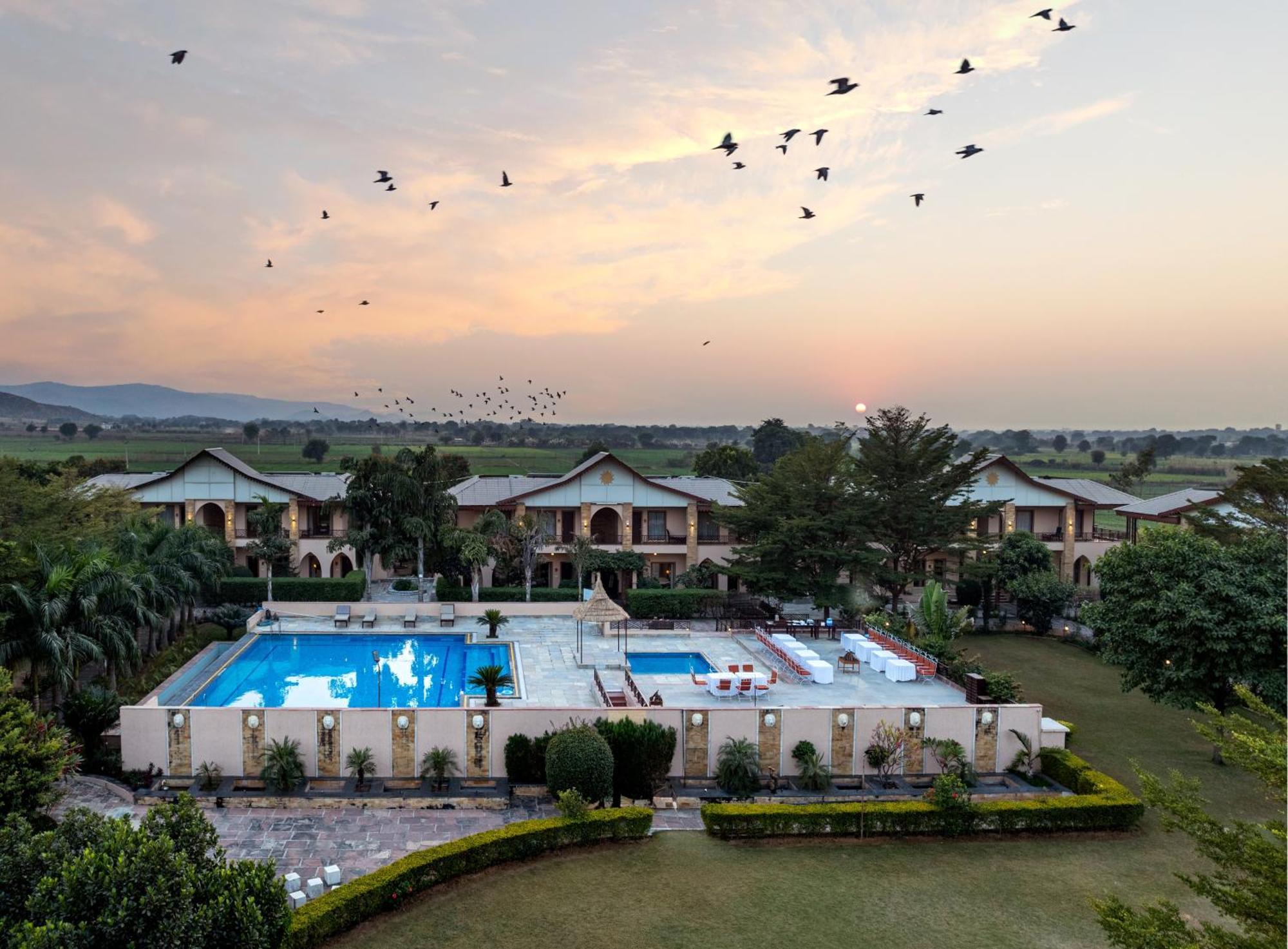 Abhyaran Resort & Spa Ranthambore Савай Мадхопур Екстериор снимка