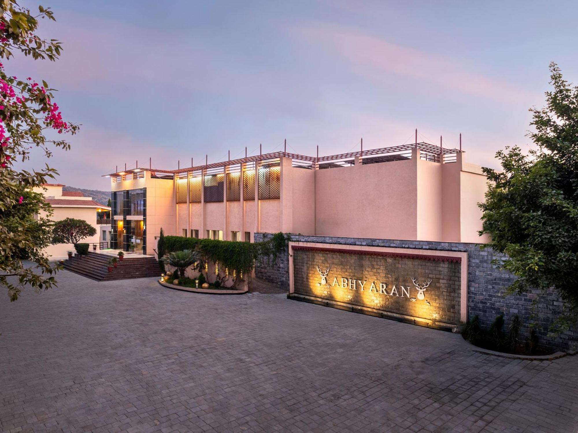 Abhyaran Resort & Spa Ranthambore Савай Мадхопур Екстериор снимка